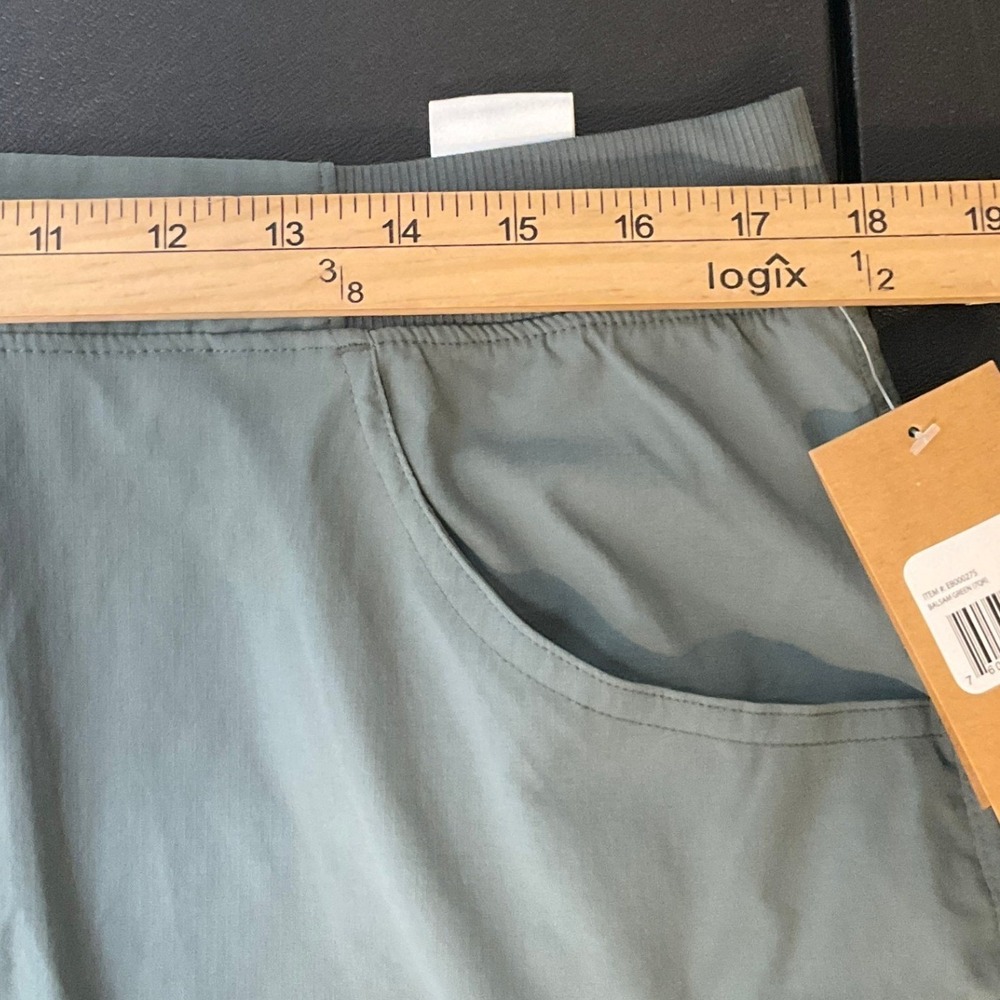 Eddie Bauer Christine Skort Women XL Balsam‎ Green Cargo Hiking Gorpcore NEW - Picture 8 of 11
